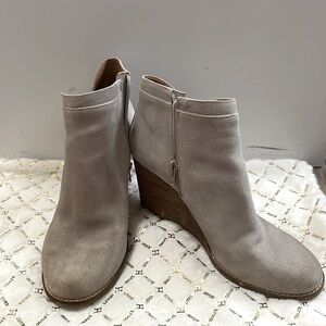 Lucky Brand Gray Suede wedge booties Size 8.5
